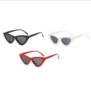 🚨2/$25🚨Cat Eye small retro sunglasses